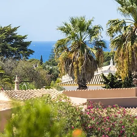 ヴィラ Beautiful Algarve 3 Bedrooms Amarela Private Pool & 10 Minute Walk From Beach Carvoeiro